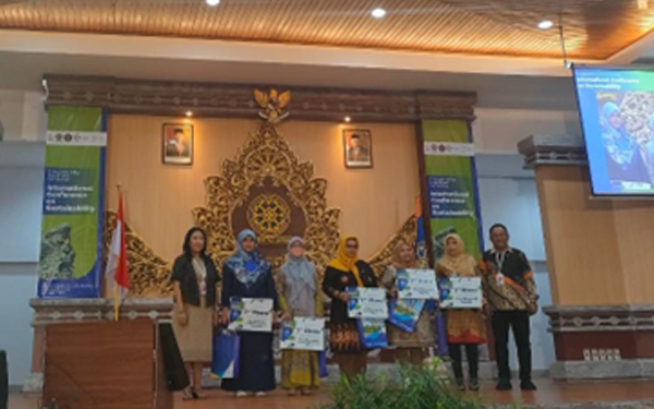Dosen STIE Nganjuk Jadi 2nd Winner International Conference di Bali